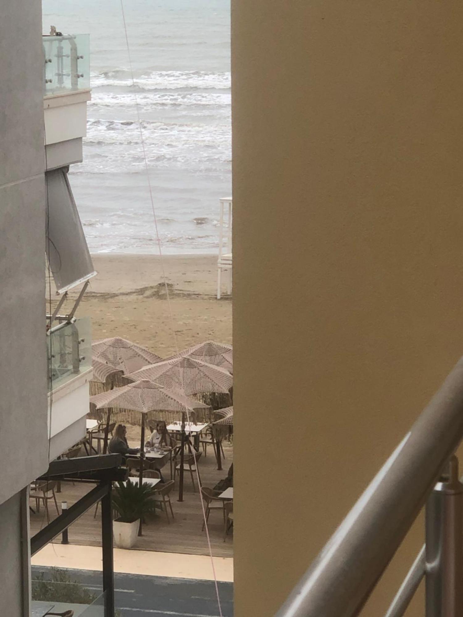 Sun & Sea Apartment Durrës Exterior foto